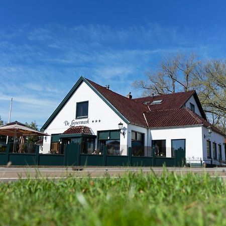 Hotel Restaurant De Loenermark Loenen Exterior foto